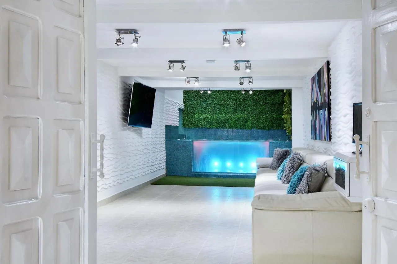Hotel Villa Roma Parque Lleras Adults Only Medellin